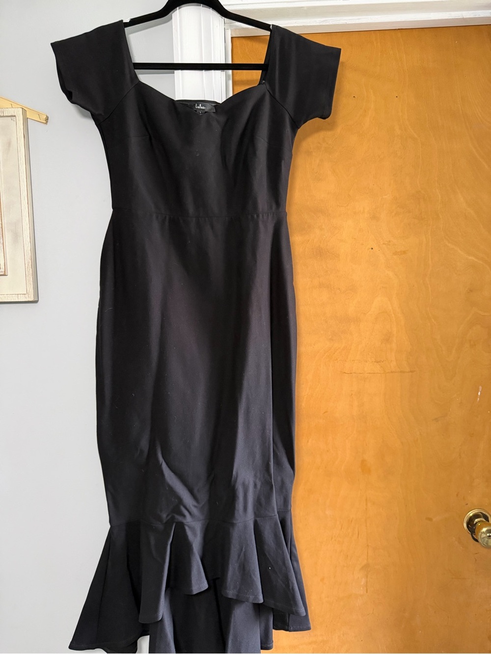 Lulu's Black Square Neck Maxi Dress with Mermaid Hem
